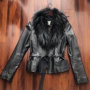 Cache leather jacket with real fur trim
